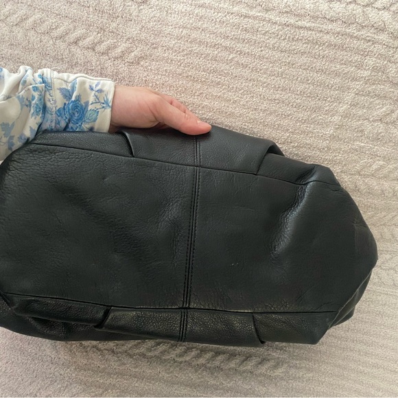 Vintage Black Leather Coach Hobo Bag - Picture 3 of 5